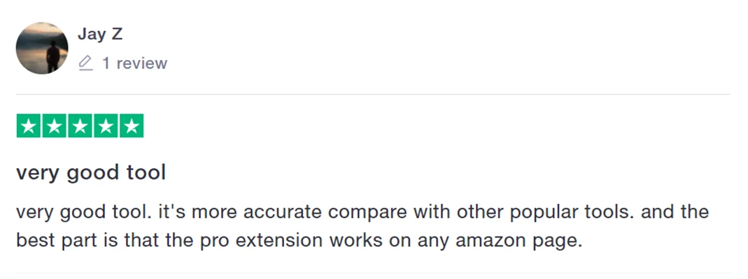 5-star AMZScout review titled “very good tool”, praising its accuracy and the PRO extension working on any Amazon page